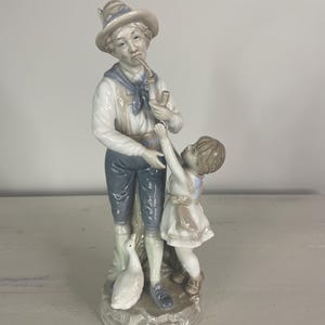 Vintage Lenwile Ardalt Verithin China Man With Pipe and Girl Made In Japan