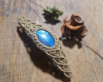 Macrame French hair clip with labradorite