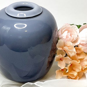 1970’s Purple Ombre Larry Laslo for Mikasa Cased Glass Vase