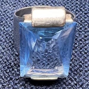 Emerald-cut Aquamarine colored gemstone Ring - Sterling Silver