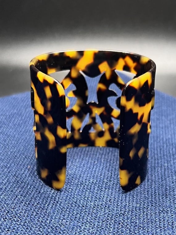 Vintage Acrylic Tortoise Shell Cuff Bracelet - image 2