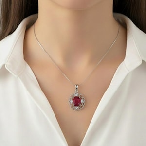 Oval Ruby Halo Pendant Chain Necklace, 925 Sterling Silver, Minimalist Pendant, Vintage Ruby Necklace, Gift For Mother, Anniversary Jewelry