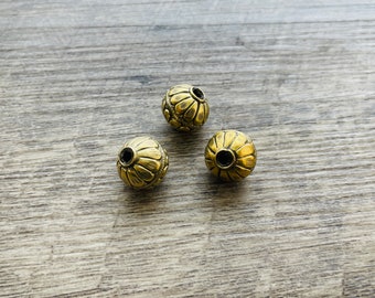 3 Nepal Brass Beads: Hand Curved Tibetan Guru Beads (16.5mm)