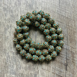 Brass Beads Turquoise Inlays, Ethnic Beads, Saucer Shaped Beads, Nepal Tibetan Beads, 11mm, GLAB12