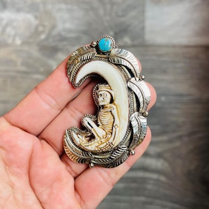 Handmade Tibetan Buffalo Bone Skull Pendant: Sterling Silver Accent