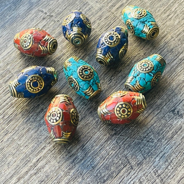 3 BEADS - Turquoise Beads, Tibetan Tribal Turquoise Inlaid, Nepal Ethnic Beads, Turquoise Necklace Beads..15mm GLAB67