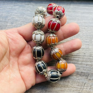 3 BEADS - 16mm, Tibetan Rasin White / Black Color Beads, Nepal Beads With Tibetan Silver Capped, Mala Beads, Focal Beads, FZB15
