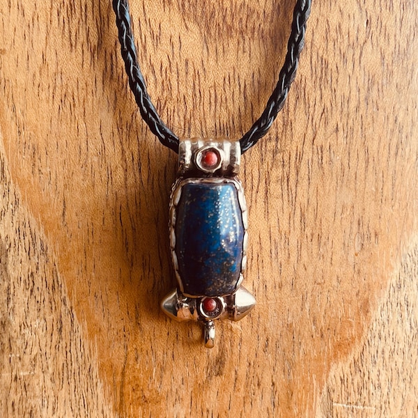 Lapis Lazuli Tibetan Silver Gau Pendant: Nepal Ethnic Design