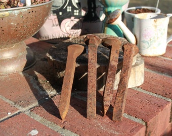Rusty Railroad Spikes - Protection, Strength, Home Warding - Witchcraft Supplies