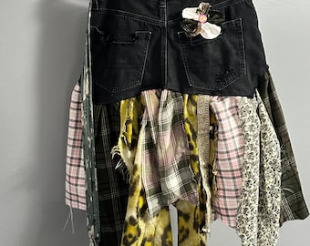 Upcycled Denim Patchwork Skirt | Raw Edge Boho Folk-Art, Size 6