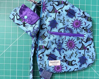 Bolso bandolera de mezclilla reciclada – Bolso cruzado artesanal con estampado de petroglifos de lagarto del suroeste