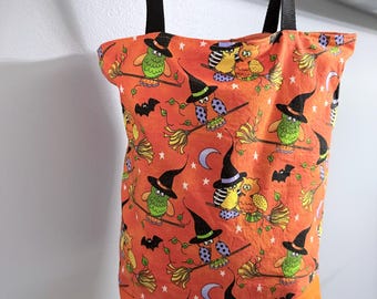 Bolso de mano con estampado de búho de Halloween: bolso de hombro reciclado con estampado de bruja, bolsillo para tarjeta de identificación y clip para llaves.