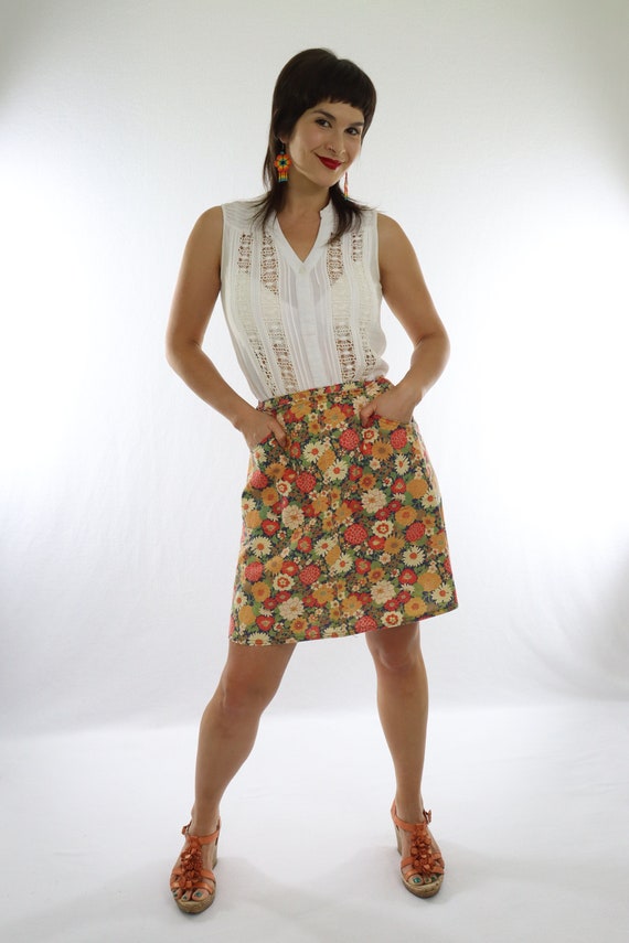 Floral Fun Hippie Orange Busy Apron Wrap Skirt Ha… - image 1