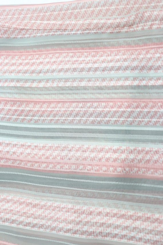 Sheer 80’s Feminine Pretty Pink and Gray Stripe S… - image 8