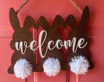 Welcome bunny door hanger / Spring Hanger / Easter door hanger / Spring wreath / bunny hanger / Welcome door hanger