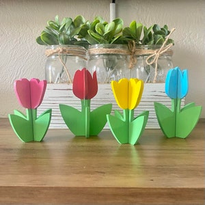 NEW COLORS / 3D tulip wood decor / Spring Decor / Tiered Tray Decor / Mantle Decor / Easter decorations for home / afbeelding 1