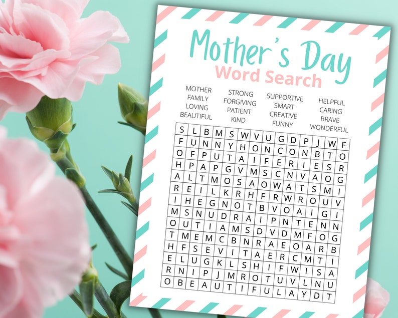 Peut inclure: Un puzzle de mots crois&eacute;s imprimable pour la f&ecirc;te des m&egrave;res avec une bordure ray&eacute;e rose et bleue. Le puzzle pr&eacute;sente des mots li&eacute;s aux m&egrave;res, tels que "aimant", "attentionn&eacute;", "patient" et "fort".
