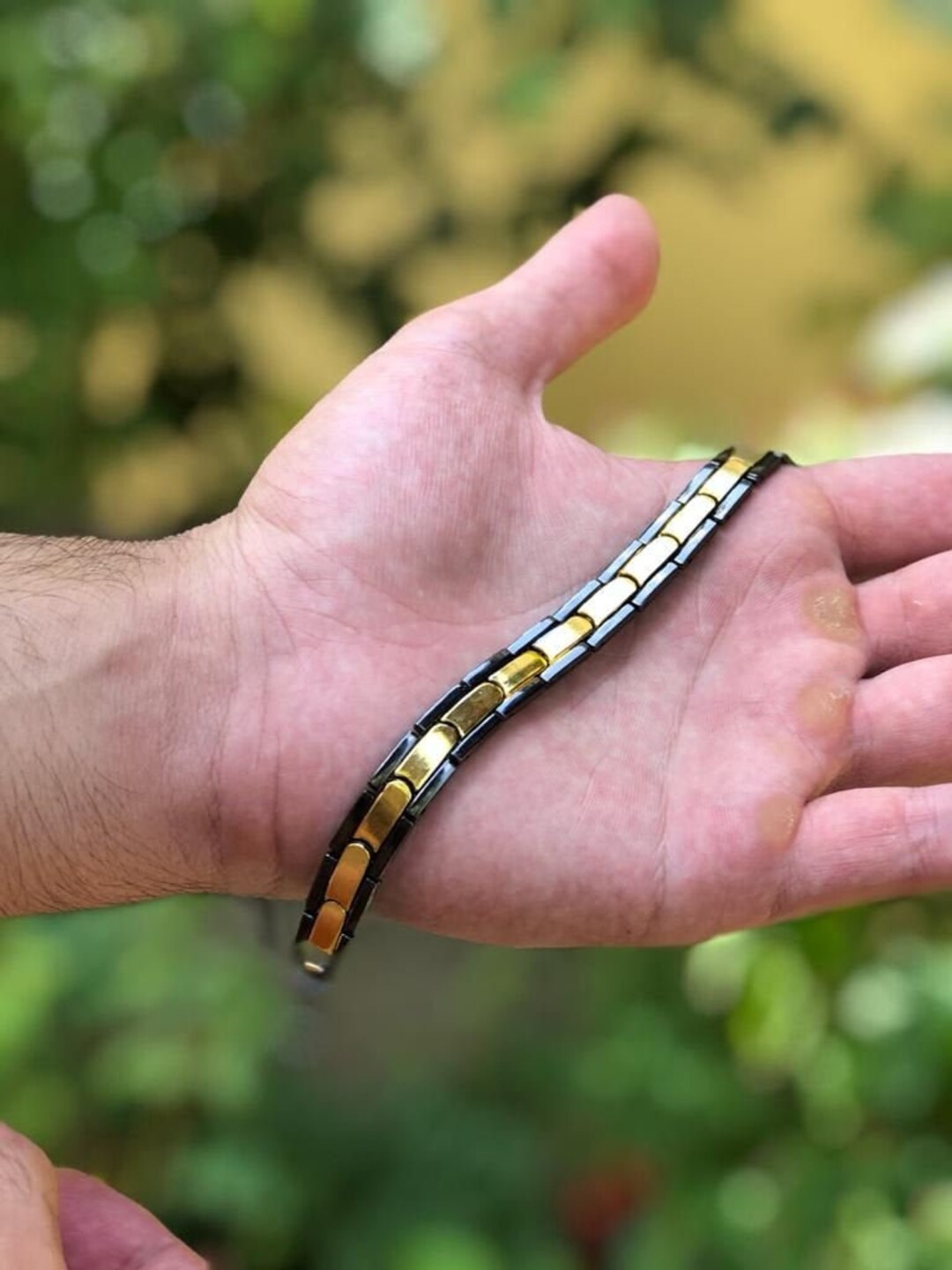 Elegant Titanium Magnetic Therapy Bracelet Pain Relief for Arthritis