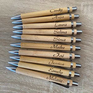 Kugelschreiber personalisiert, Erzieherin, Lehrerin, Geburtstag, Geschenk, Jubiläum, Déco, Holz, Bambus, Gravur, Trockenblumen, Weihnachten