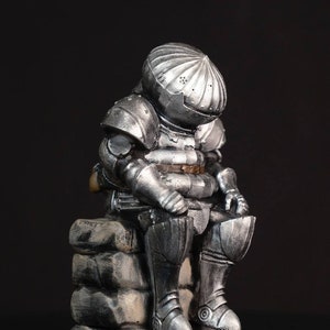 Dark Souls figure, Onion knight Statue, Siegmeyer of Catarina figure, Handmade Painting, Video Games Gift, collectible statue, Great Quality image 1