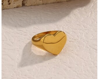 Stylish Minimalist Heart shape Stainless Steel ring, Unique Fine polish Heart Ring, Elegant & Trendy 18K Gold Plated Heart shape signet ring