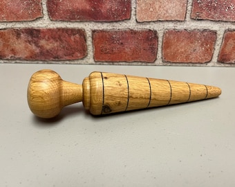 Oak Wood Garden Dibber, Hand Turned Oak Wood Dibbler Tool, Seed Planting Dibble, Handcrafted Garden Tool, Bulb Planter