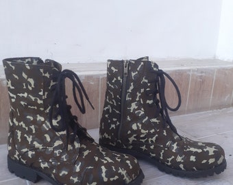 Stivaletti militari da donna, stivali in vera pelle fatti a mano.