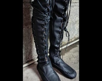 Botas altas de cuero hechas a mano, estilo renacentista con cordones