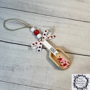 Valentine wood beaded scoop/ Valentine decor/ xoxo/ love/ tiered tray decor