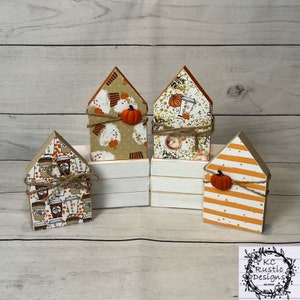 Pumpkin mini wood house/ tiered tray decor/ pumpkin spice Decor/wood house/fall decor/ mantle decor/fall tier tray/ pumpkin decor