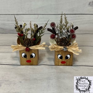 Reindeer/Christmas decor/winter decor/ tiered tray decor/farmhouse/mantle decor/shelf sitter/Christmas tier tray