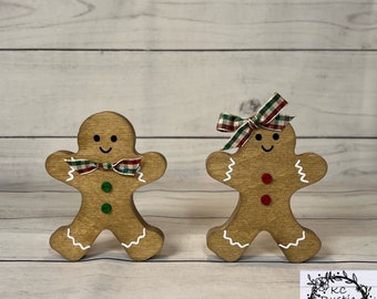 Gingerbread wood set/Gingerbread decor/Christmas decor/farmhouse/ tier tray decor/ Gingerbread man/Gingerbread woman/mantle decor/