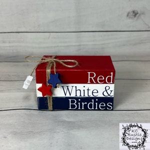 Red, white & birdies mini wood book stack/patriotic decor/tier tray decor/4th of July decor/wood books/book bundle/mantle decor