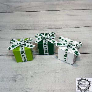 Mini wood St. Patrick’s Day presents/tier tray decor/St. Patrick’s Day tier tray decor/ wood presents/St. Patrick’s Day decor/St. Patrick’s
