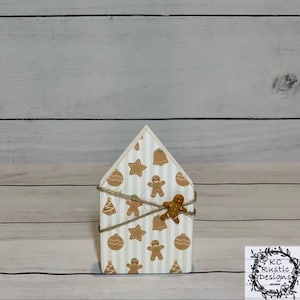Gingerbread wood mini house/ tiered tray decor/ Christmas decor/ Gingerbread decor/