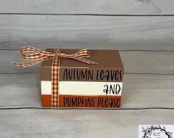 Hojas de otoño y calabazas, por favor/mini pila de libros de madera/decoración de bandeja de niveles/pila de libros de madera de otoño/granja/libros de madera/paquete de libros/decoración de otoño/