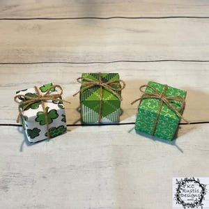 Mini wood St. Patrick’s Day presents/tier tray decor/St. Patrick’s Day tier tray decor/ wood presents/St. Patrick’s Day decor/St. Patrick’s