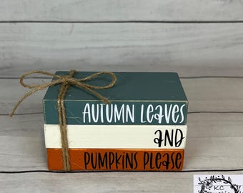 Hojas de otoño y calabazas, por favor/mini pila de libros de madera/decoración de bandeja de niveles/pila de libros de madera de otoño/granja/libros de madera/paquete de libros/decoración de otoño/