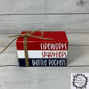 Patriotic mini wood book stack with truck/tier tray decor/ truck decor/ 4th of July/ wood books/ farmhouse/ shelf sitter/ Independence Day/