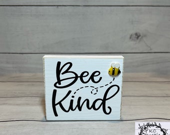 Letrero de madera con forma de abeja/decoración de bandeja escalonada/decoración de abeja/bandeja escalonada con forma de abeja/estante/abeja/letrero de madera/letrero de abeja