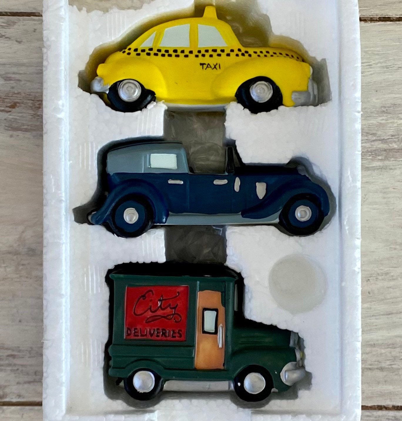 Vintage Dept 56 Porcelain Automobiles (set of 3); the Heritage