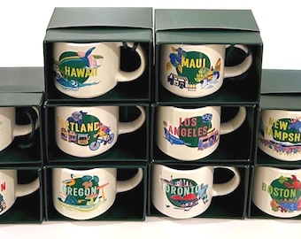 Selección de miniaturas coleccionables de tazas Starbucks de 2 oz (cada una se vende por separado) - Nuevas en caja