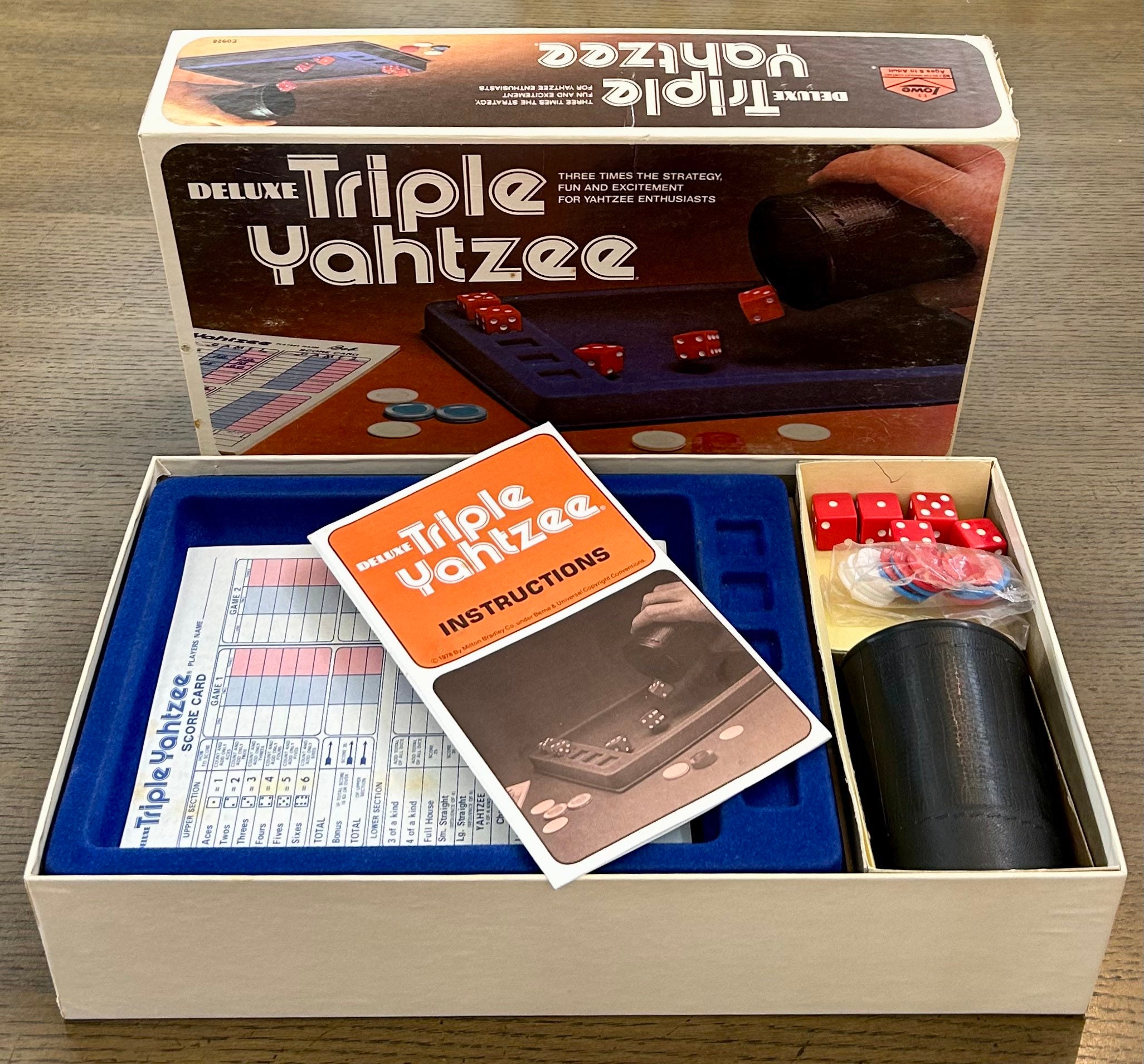 Vintage 1978 Deluxe Triple Yahtzee Dice Game by E.S. Lowe a