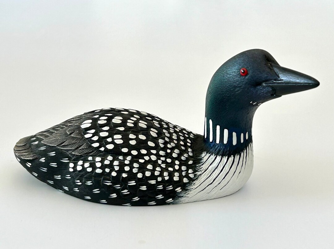 Vintage Heritage Decoys Common Loon Hand Crafted Painted Resin Decoy by