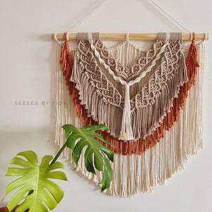 Macrame wall hanging / boho wall art / bohemian decor /rust macrame