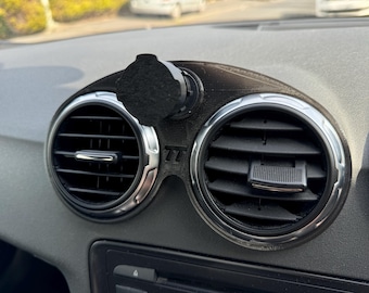 Audi TT MK2 Quad Lock Phone Mount