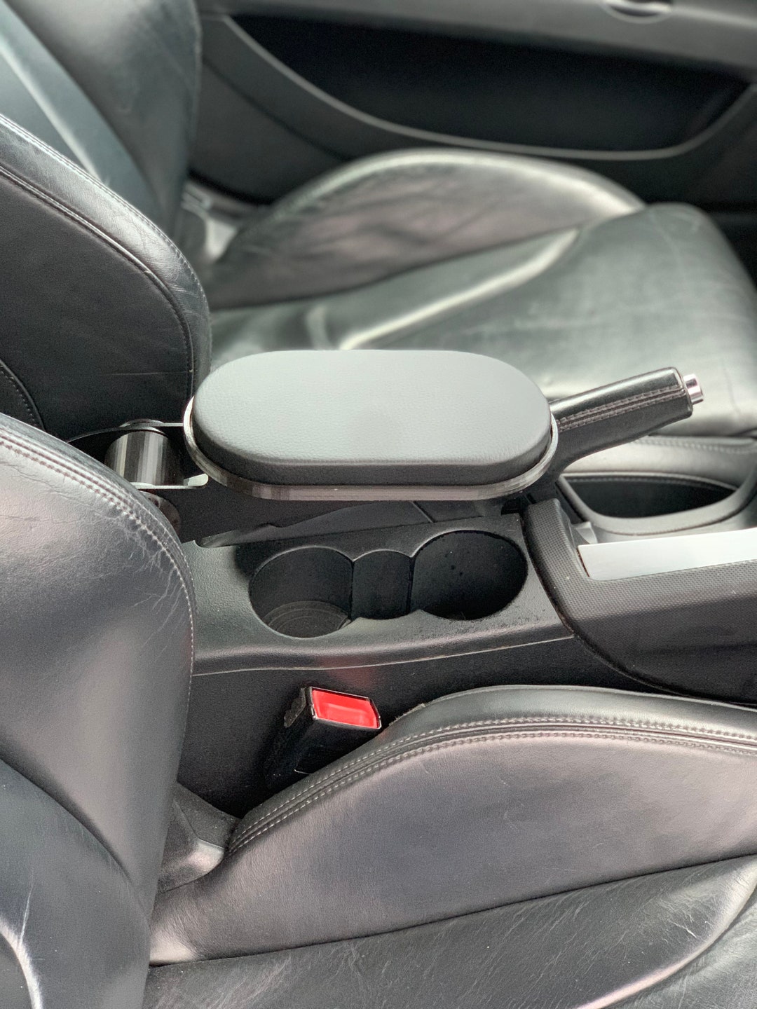 Audi TT (MK2) Padded Armrest (foldable) - Etsy