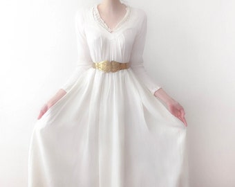 Beautiful 1930 Wedding Dress White Silk Crepe  Lace 30s