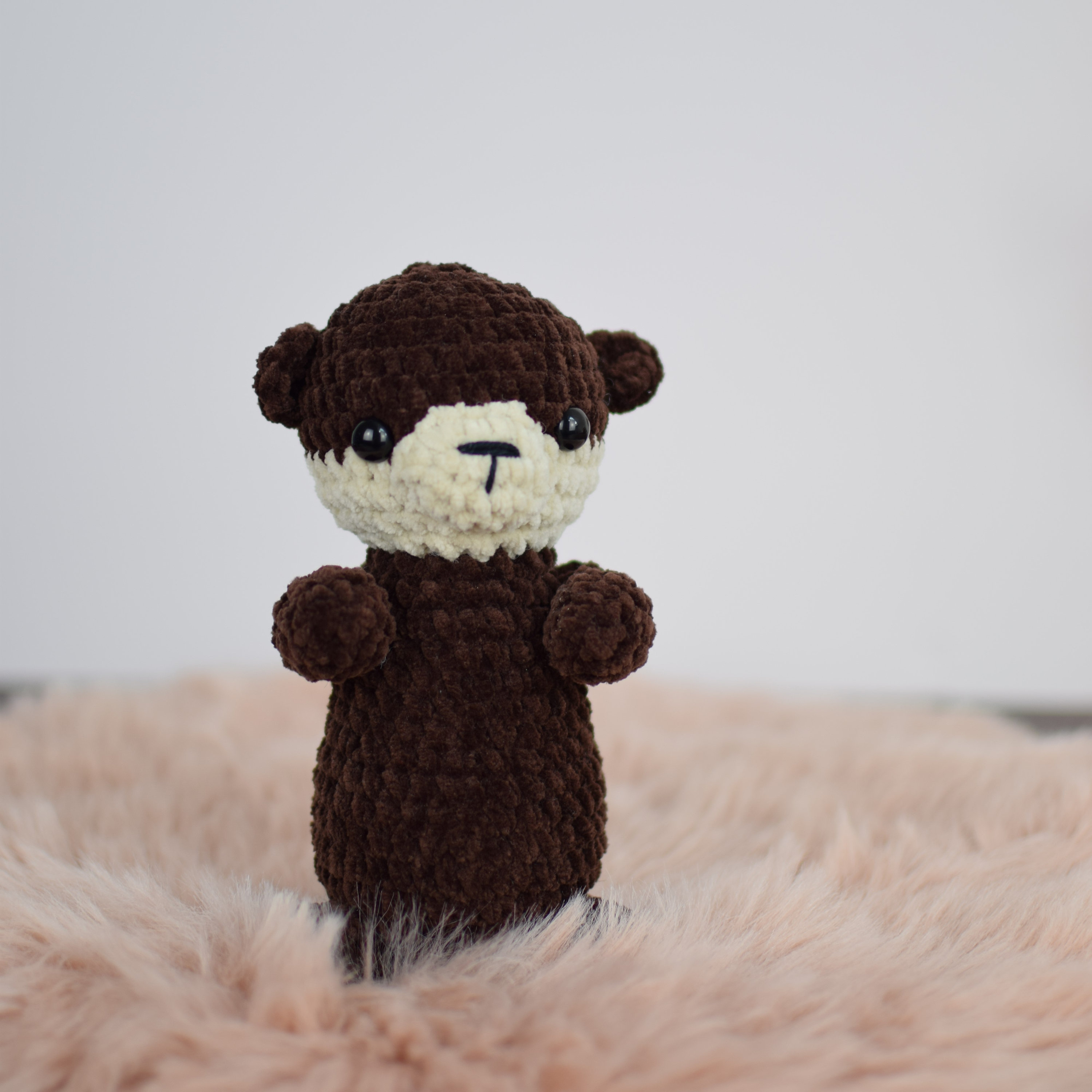 30 Otter Crochet Patterns for Cute Gifts, Nursery Decor, and Pocket-Sized Amigurumi 4 Otis the Otter Plushie Pattern