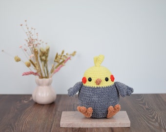 Lovely cockatiel crochet pattern. Create your own adorable cockatiel amigurumi. DIY Crochet pattern only.